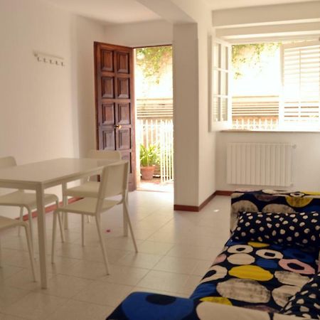 Casa Dahlia Mondello Apartment ภายนอก รูปภาพ